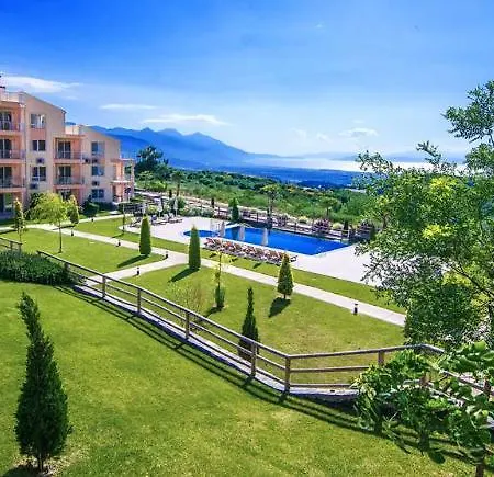 Wyndham Residences, Golf & * Сёке