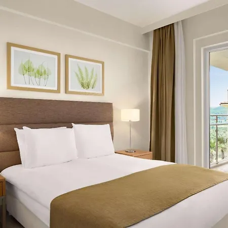 Wyndham Residences, Golf &